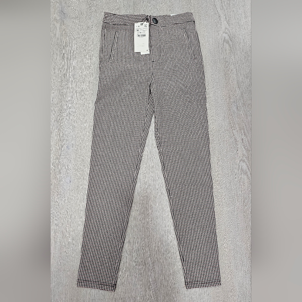 New Zara Women's Red, White, Black Leggings - Size M